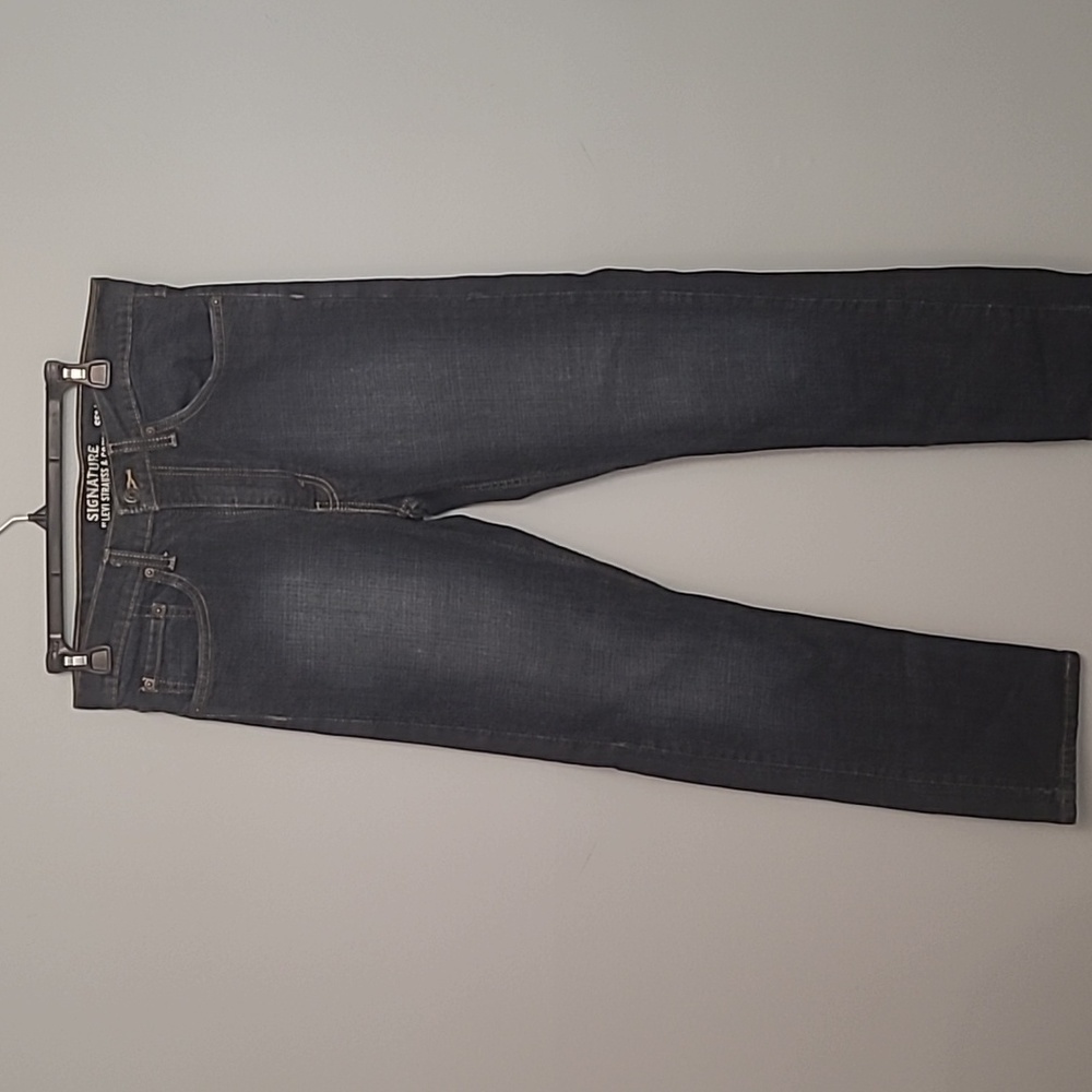 Men's Signature Jeans